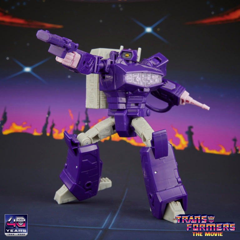 Transformers Studio Series Voyager Class Shockwave 6.5" Convertible Action Figure