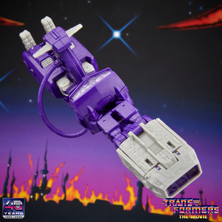 Transformers Studio Series Voyager Class Shockwave 6.5" Convertible Action Figure