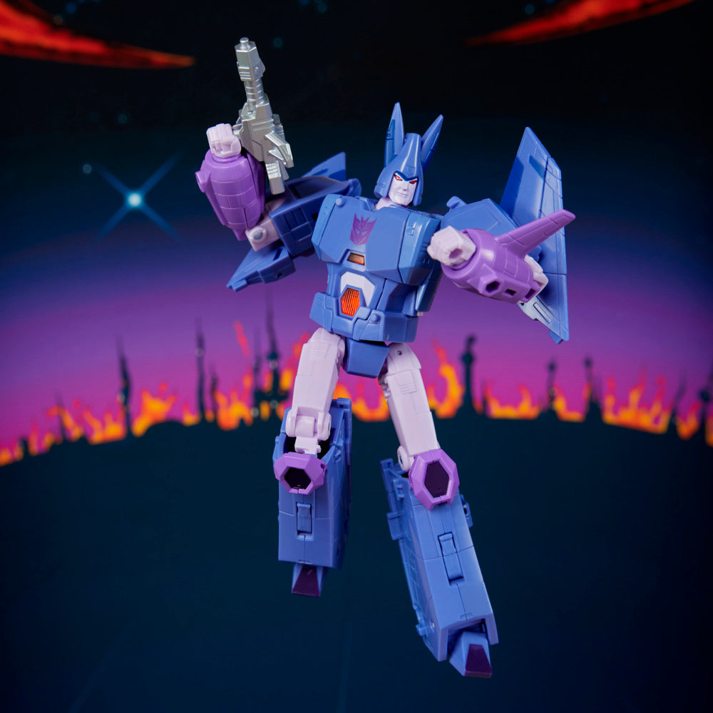 Transformers Studio Series Action Figure Transformers: The Movie Cyclonus