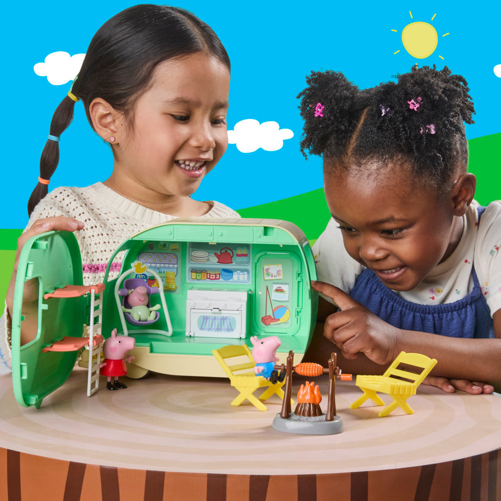 Peppa Pig Three Little Piggies Caravan Playset With 3 Figures