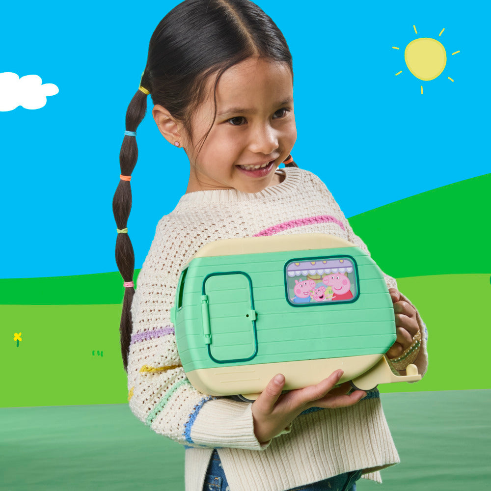 Peppa Pig Three Little Piggies Caravan Playset With 3 Figures