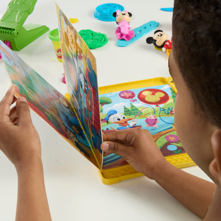 Play-Doh Disney Junior Shape A Story Portable Storage Playset