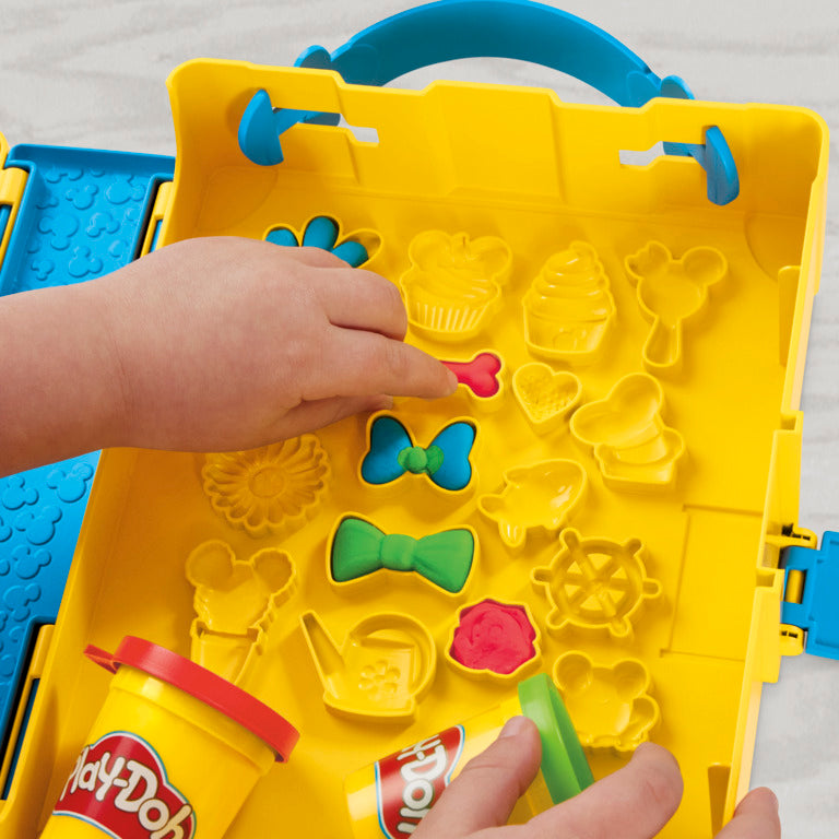 Play-Doh Disney Junior Shape A Story Portable Storage Playset