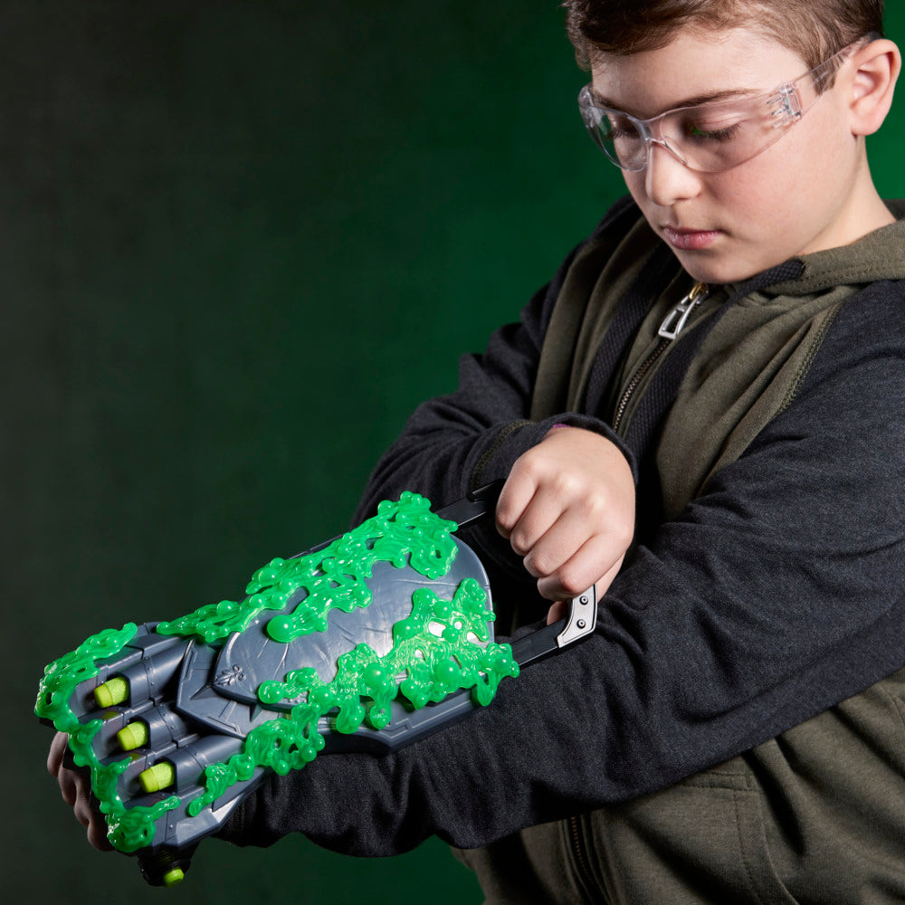 Marvel Studios Avengers: Doomsday Nerf Doctor Doom Doomglow Blaster