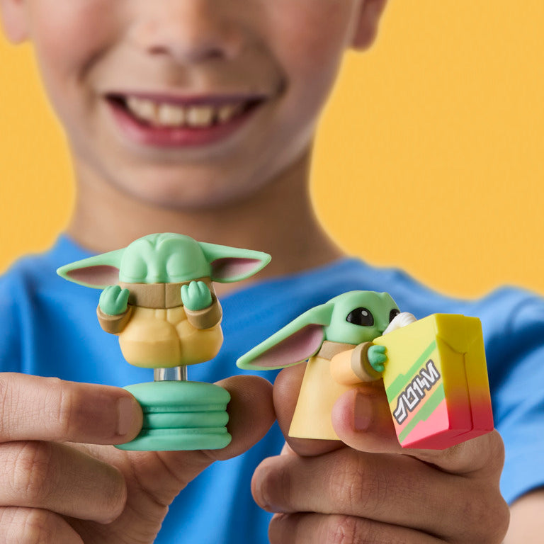 Star Wars Grogu Snack Attack 1.5-Inch Mystery Figure Mini Food Theme Toys Series 1