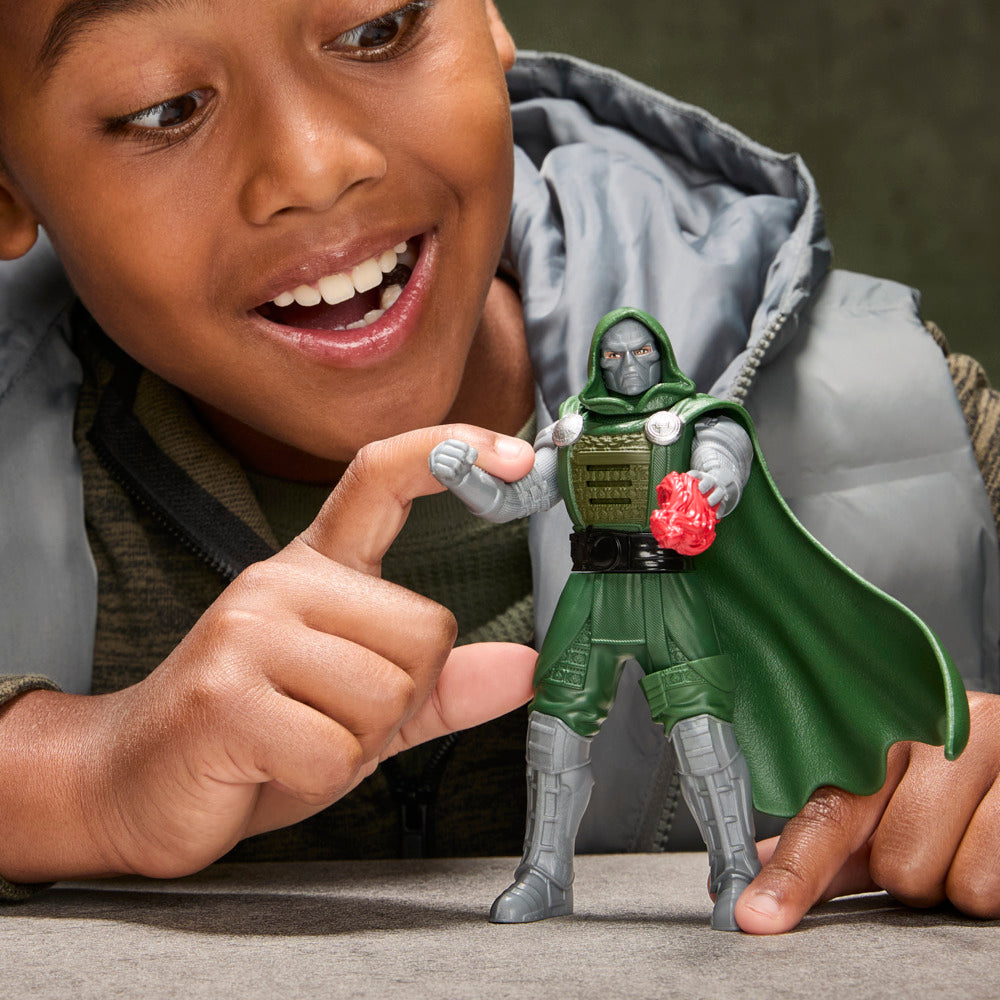 Marvel Studios Avengers: Doomsday Doctor Doom Action Fx 6-Inch (15.2 Cm) Electronic Figure With Sound Effects