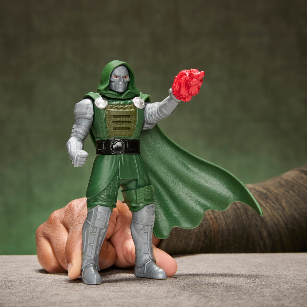 Marvel Studios Avengers: Doomsday Doctor Doom Action Fx 6-Inch (15.2 Cm) Electronic Figure With Sound Effects