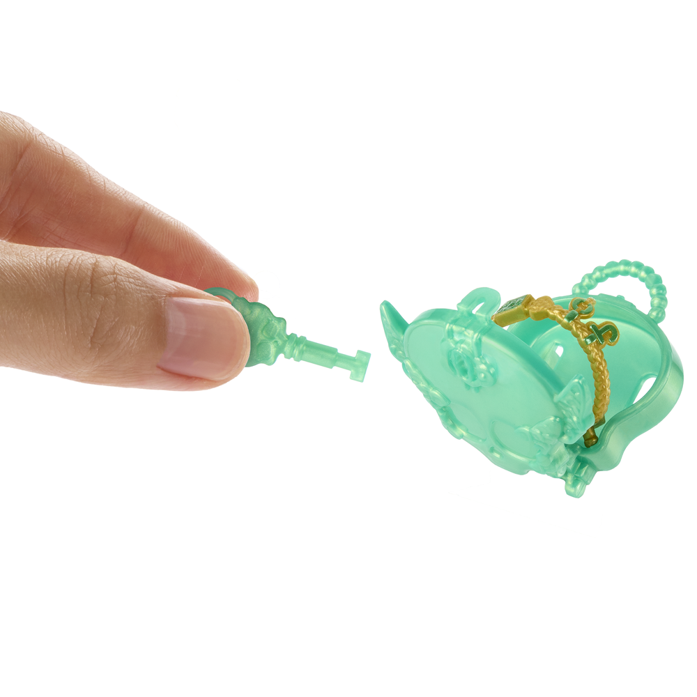 Monster High Skulltimate Secrets: Destination Gore-Geous Oasis Jinafire Long Doll