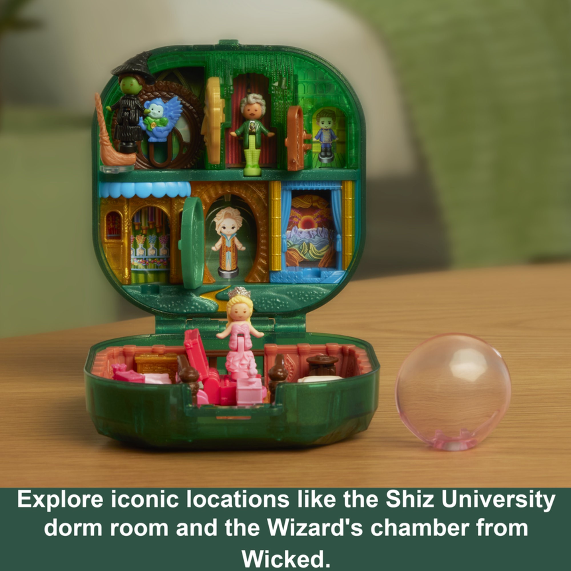 Polly Pocket Wicked Compact