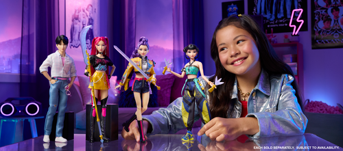 Netflix Kpop Demon Hunters Fashion Doll 'How It's Done' Huntr/X Rumi