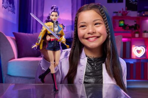 Netflix Kpop Demon Hunters Fashion Doll 'How It's Done' Huntr/X Rumi