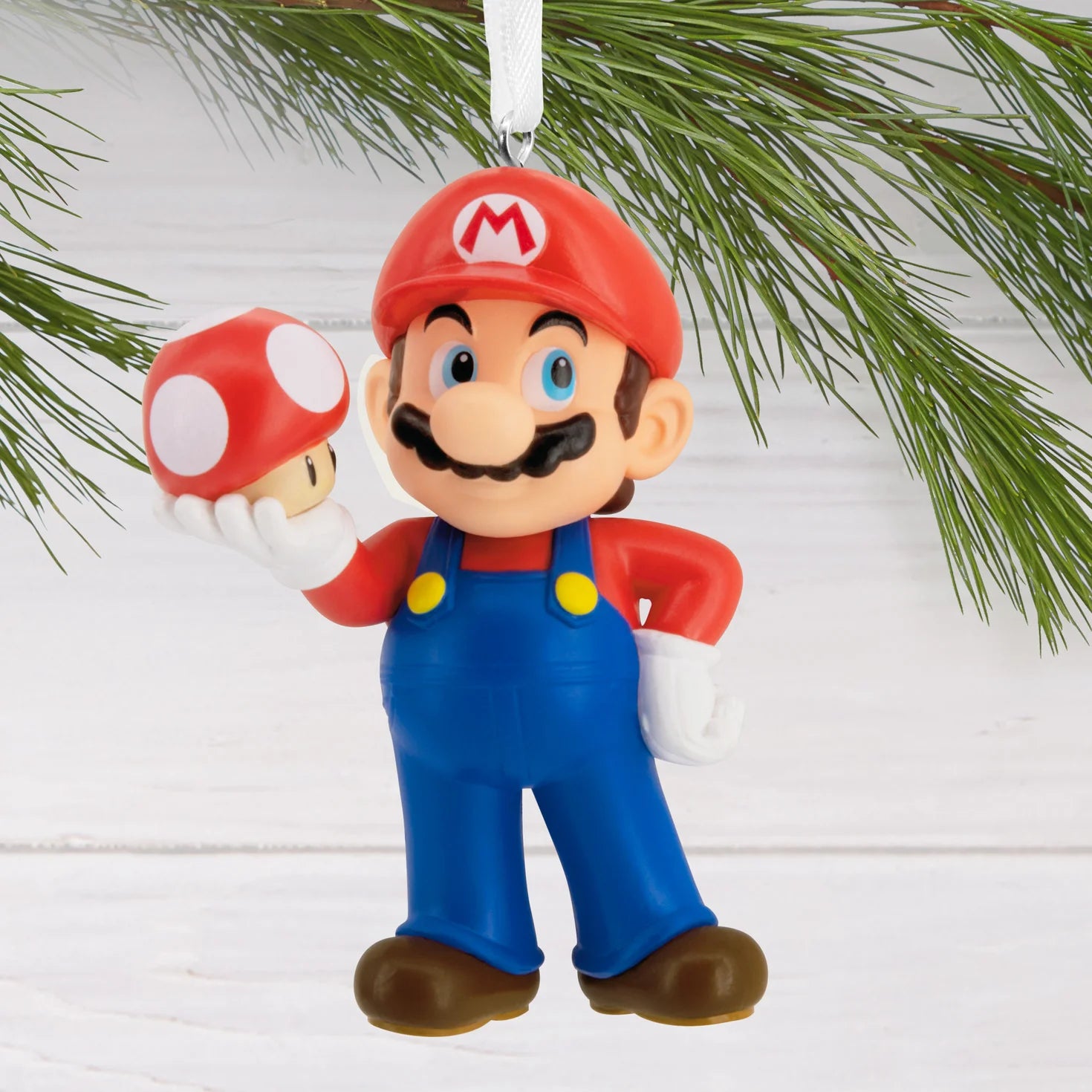 Hallmark Collectable Super Mario - Mario With Super Mushroom Ornament