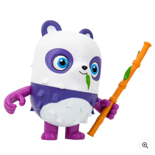 Pinata Smashlings Articulated Figure Sana Panda