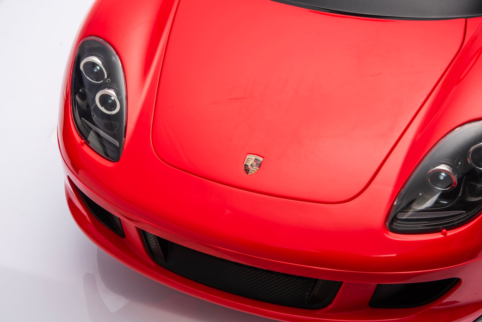 Porsche Carrera Gt Car 10.8V Lithium Electric Ride On With Remote Control Red