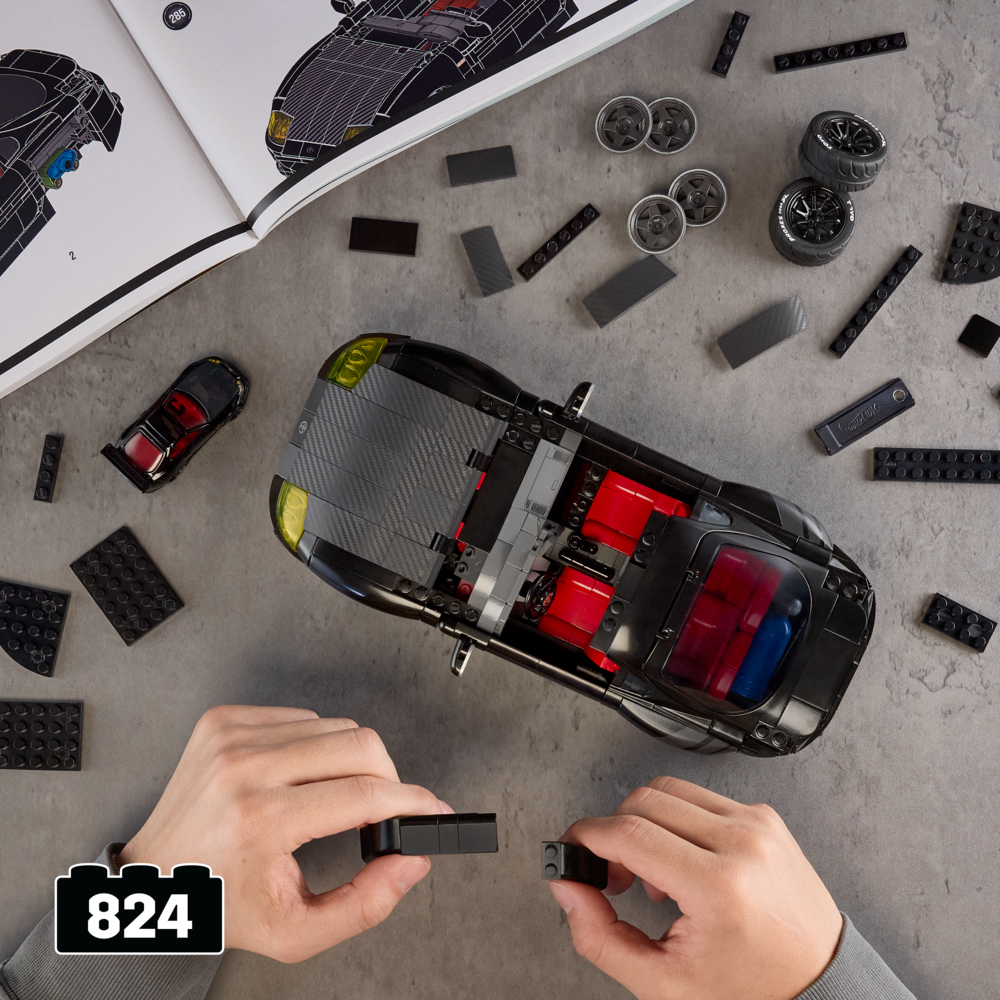 Mattel Brick Shop Hot Wheels Elite Series '94 Toyota Supra Mkiv Building Set