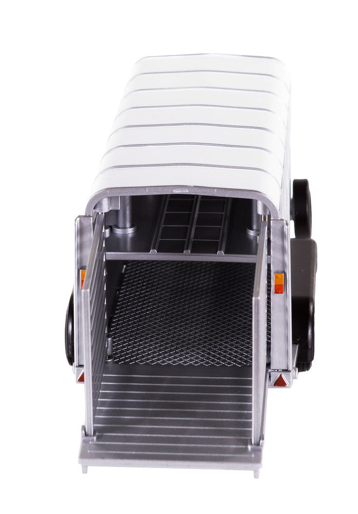 Britains Ifor Williams Livestock Trailer 1:32 Scale