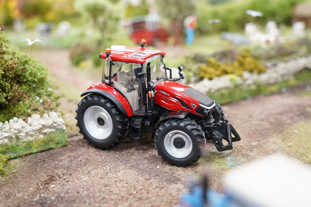 Britains Case Ih Farmall 120C Tractor 1:32 Scale