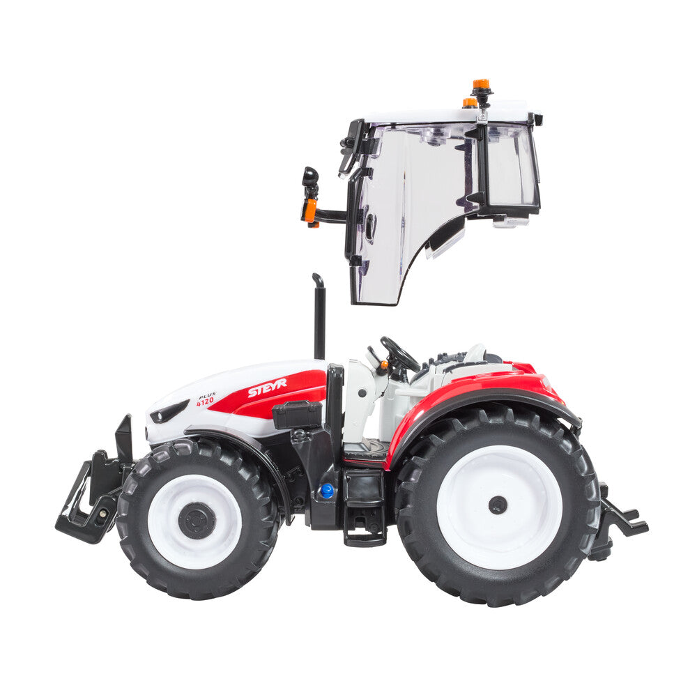 Britains Steyr Plus 4120 Tractor 1:32 Scale