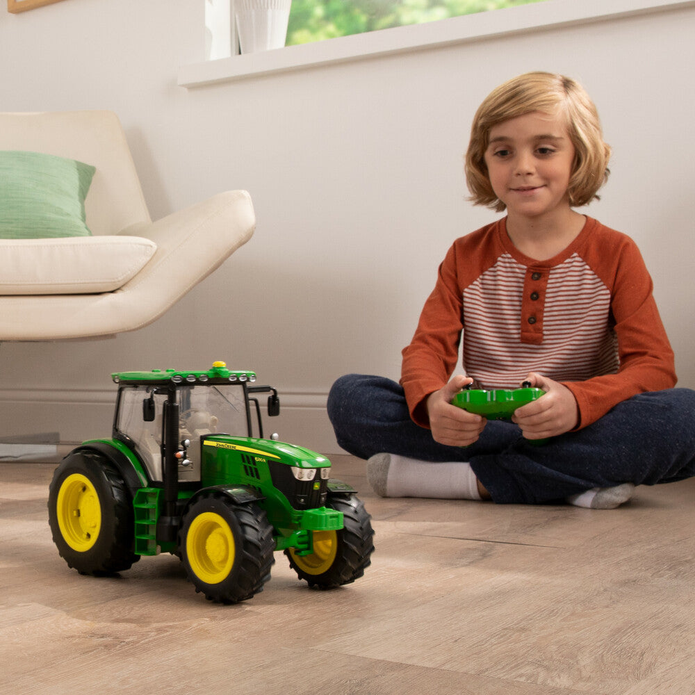 Britains John Deere 6210R R/C Tractor 1:16