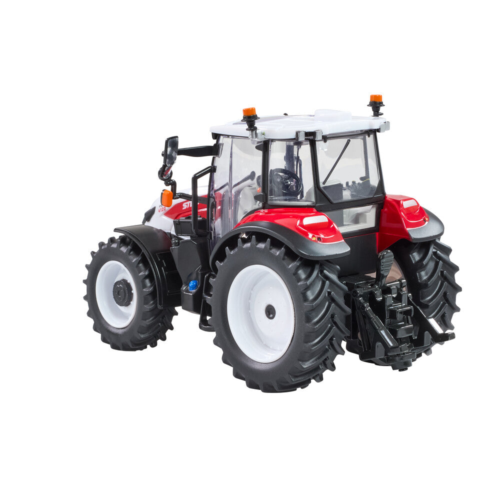 Britains Steyr Plus 4120 Tractor 1:32 Scale