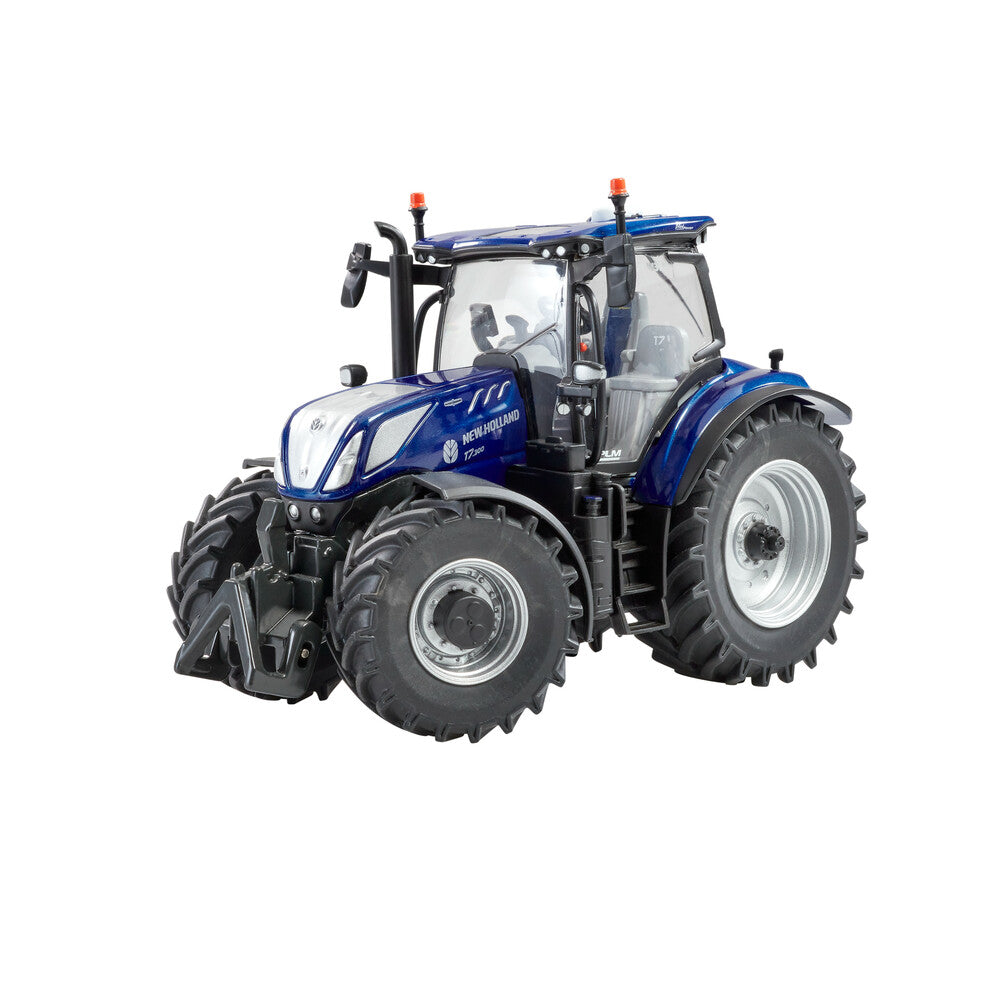 Britains 1:32 New Holland T7.300 Tractor