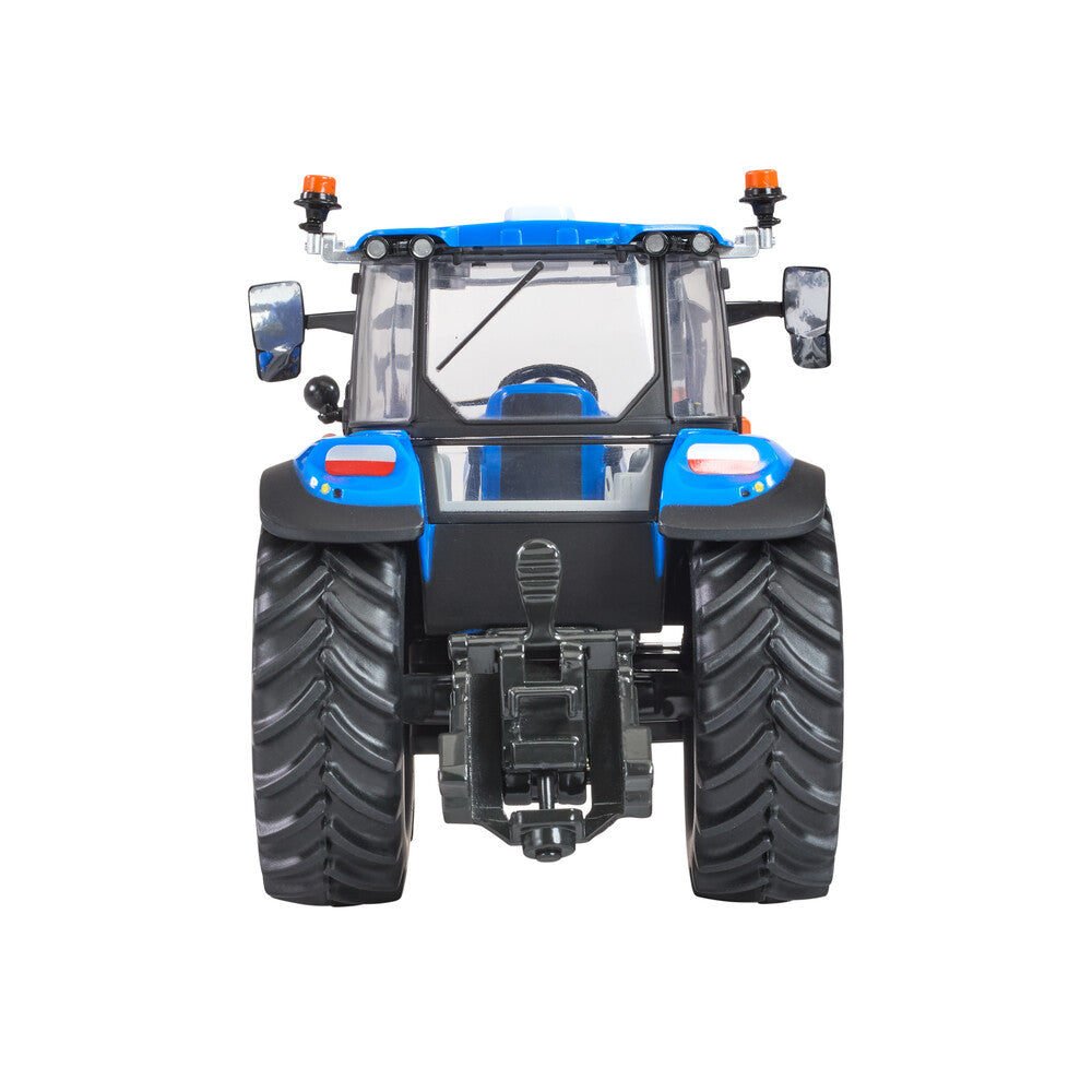 Britains 1:32 New Holland T5.120 Utility Tractor