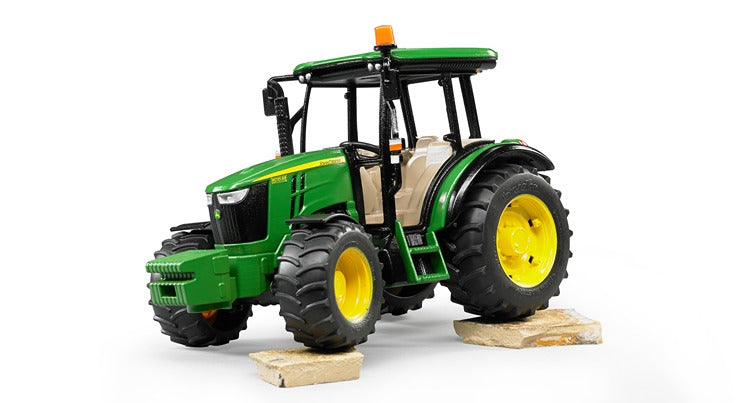 Bruder 1:16 John Deere 5115M Tractor
