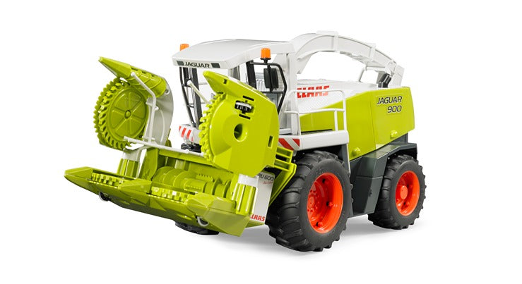 Bruder 1:16 Claas Jaguar 900 Field Chopper