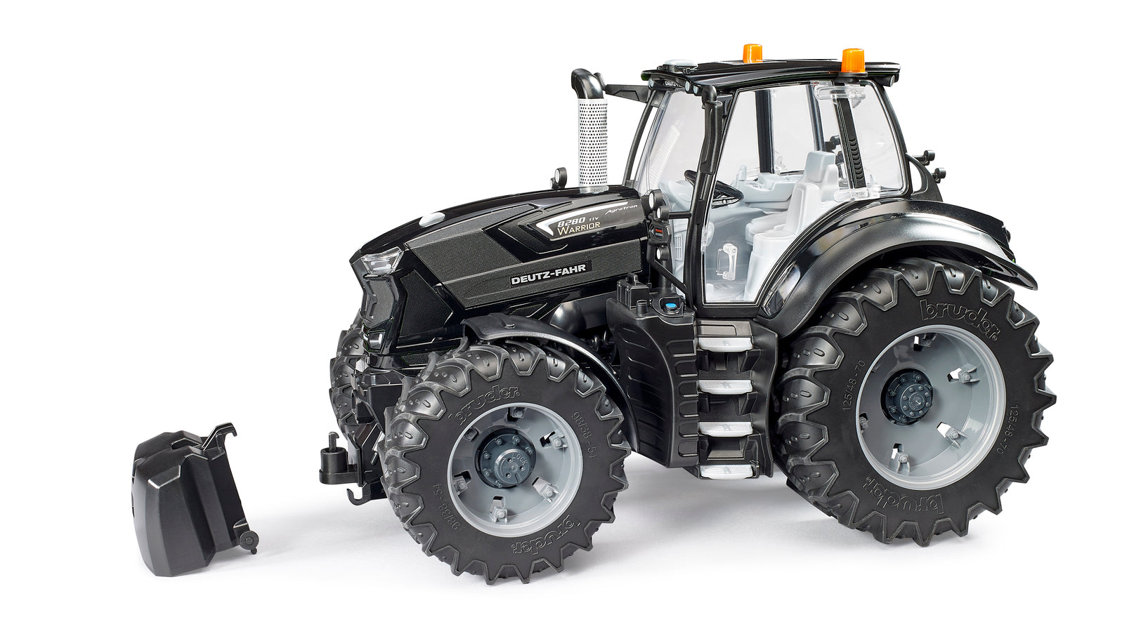 Bruder 1:16 Deutz-Fahr 8280 Ttv Warrior Tractor