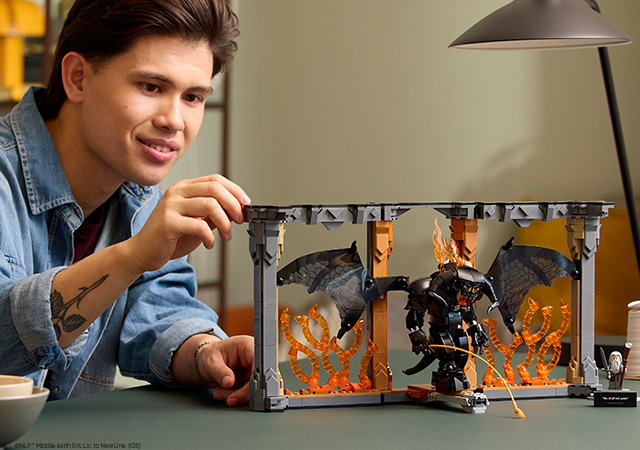 Lego Icons The Lord Of The Rings: Balrog Book Nook 10367
