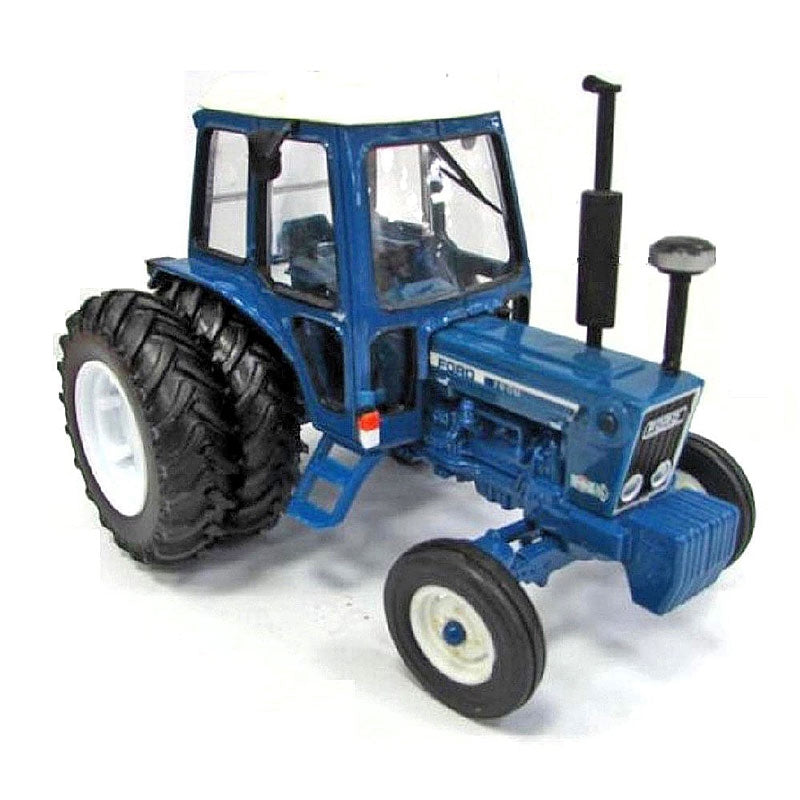 Britains Ford 7600 Tractor With Rear Duals