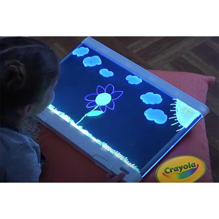 Crayola Ultimate Light Board And Markers Set Assortment